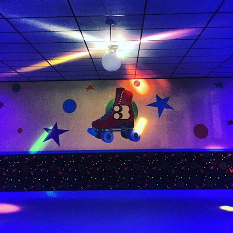 Eln Skateland: Hours for Family Fun and Excitement